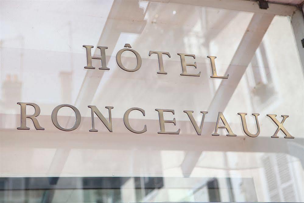 Hotel Le Roncevaux Pau Dış mekan fotoğraf